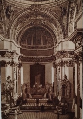 Pocztówka Wilno Wnętrze Kościoła Św. Piotra i Pawła ok. 1935 r.